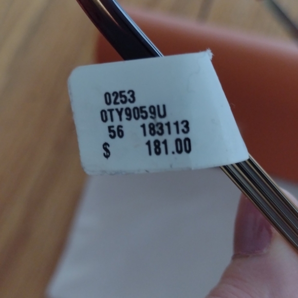 Tory Burch brown sunglasses NWT - Picture 2 of 5